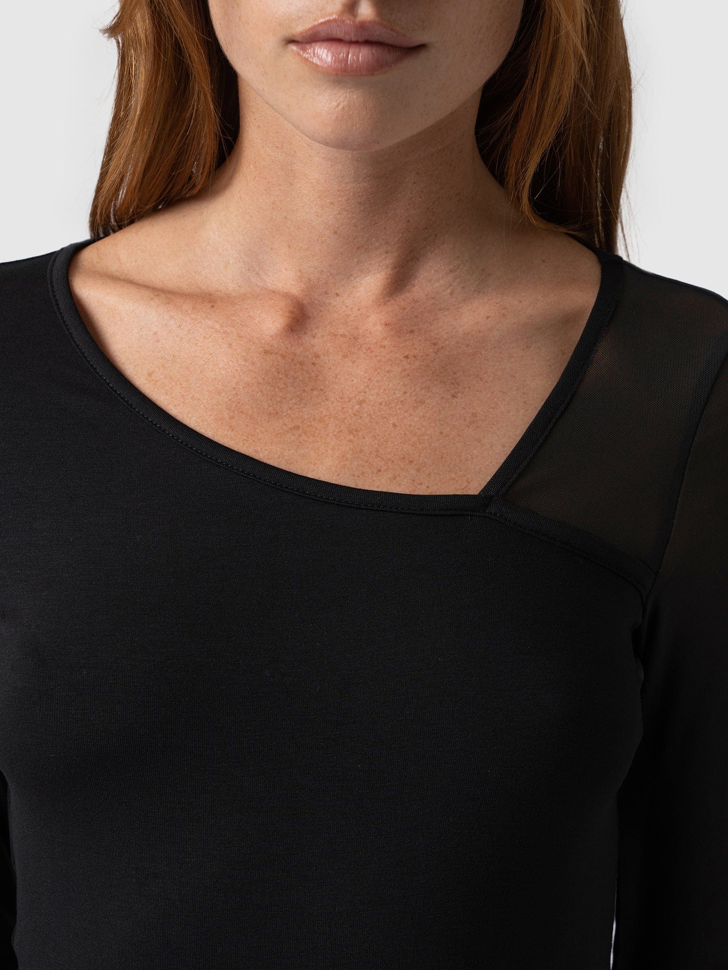 Aimee Cut Out Long Sleeve Tee - Black - Image 5