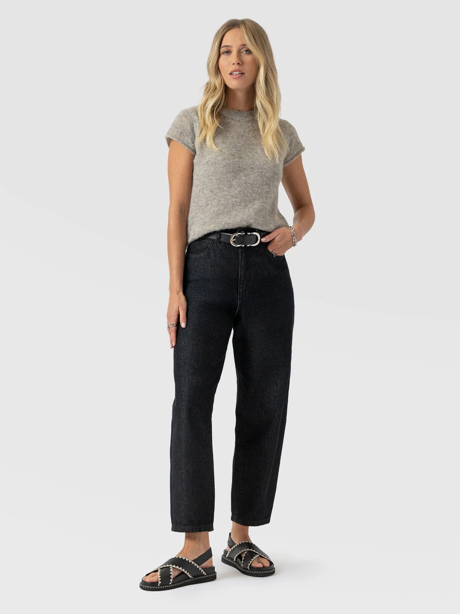 Barrel Leg Jean - Black - Image 2