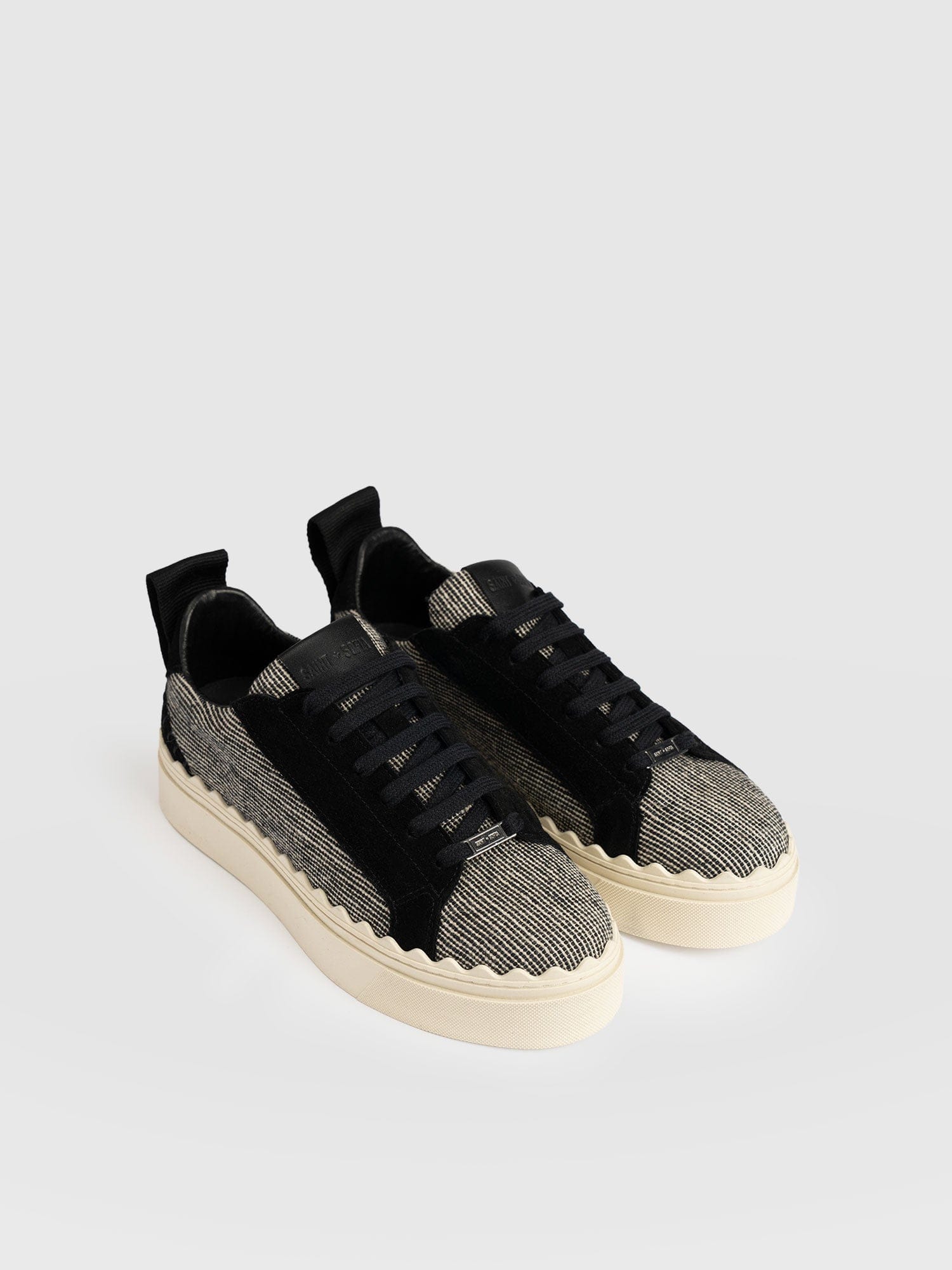 Brook Scallop Trainer - Black Linen - Image 4