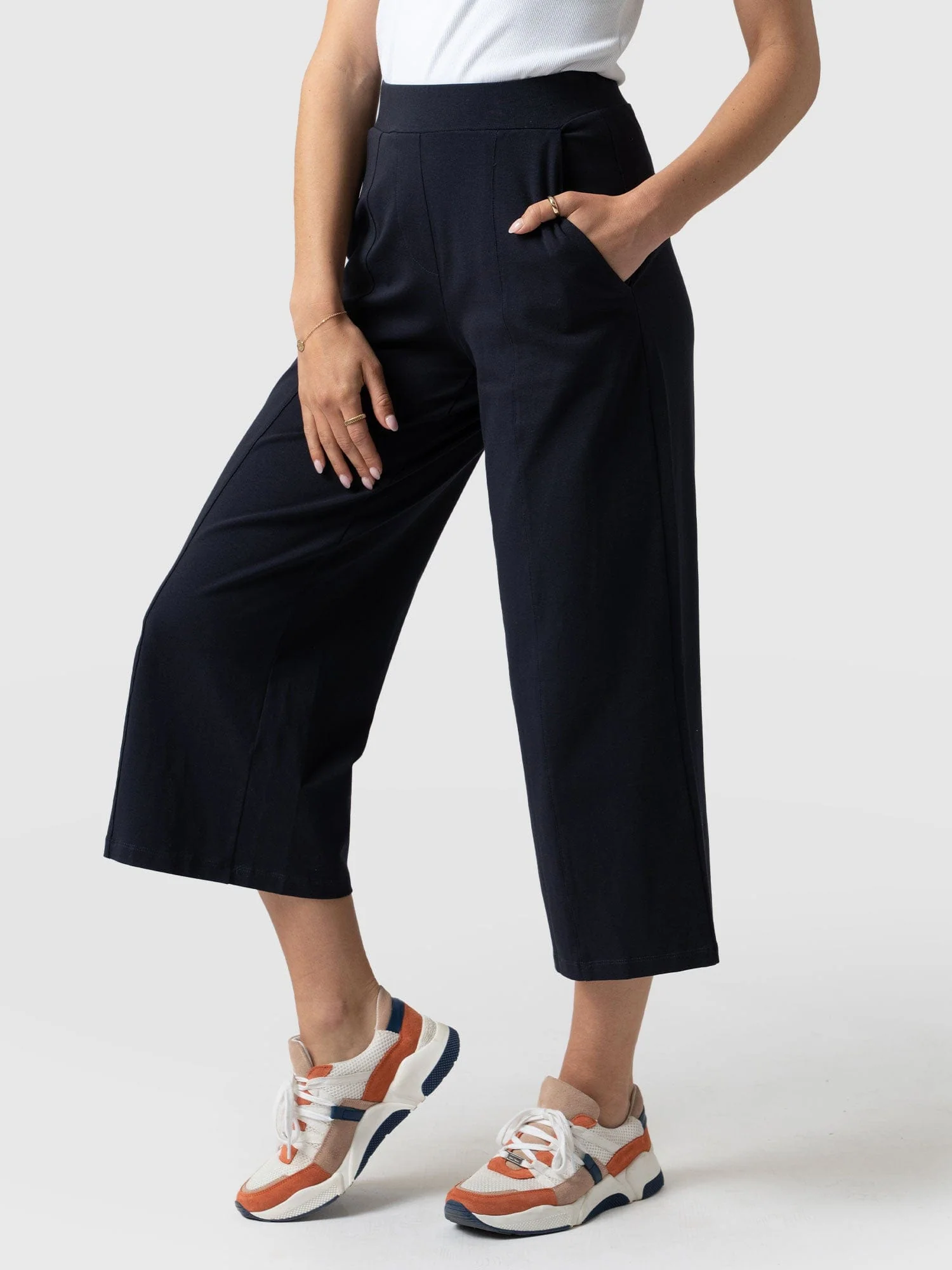 Cara Wide Leg Culotte - Navy - Image 4