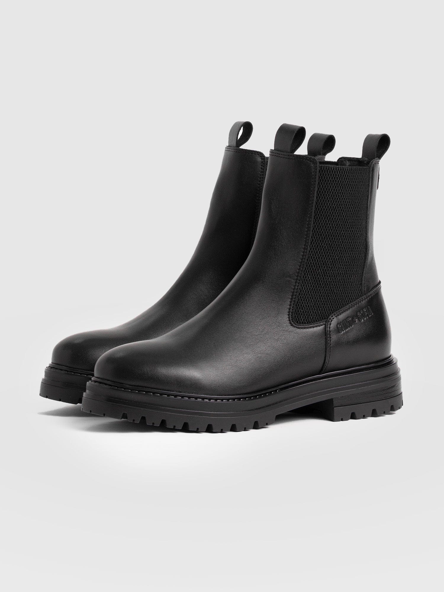 Carnaby Chelsea Boot - Black - Image 4
