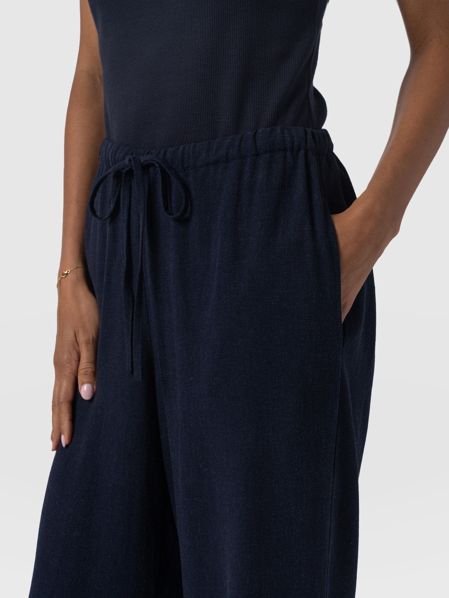 Corinne Linen Pant - Navy - Image 3