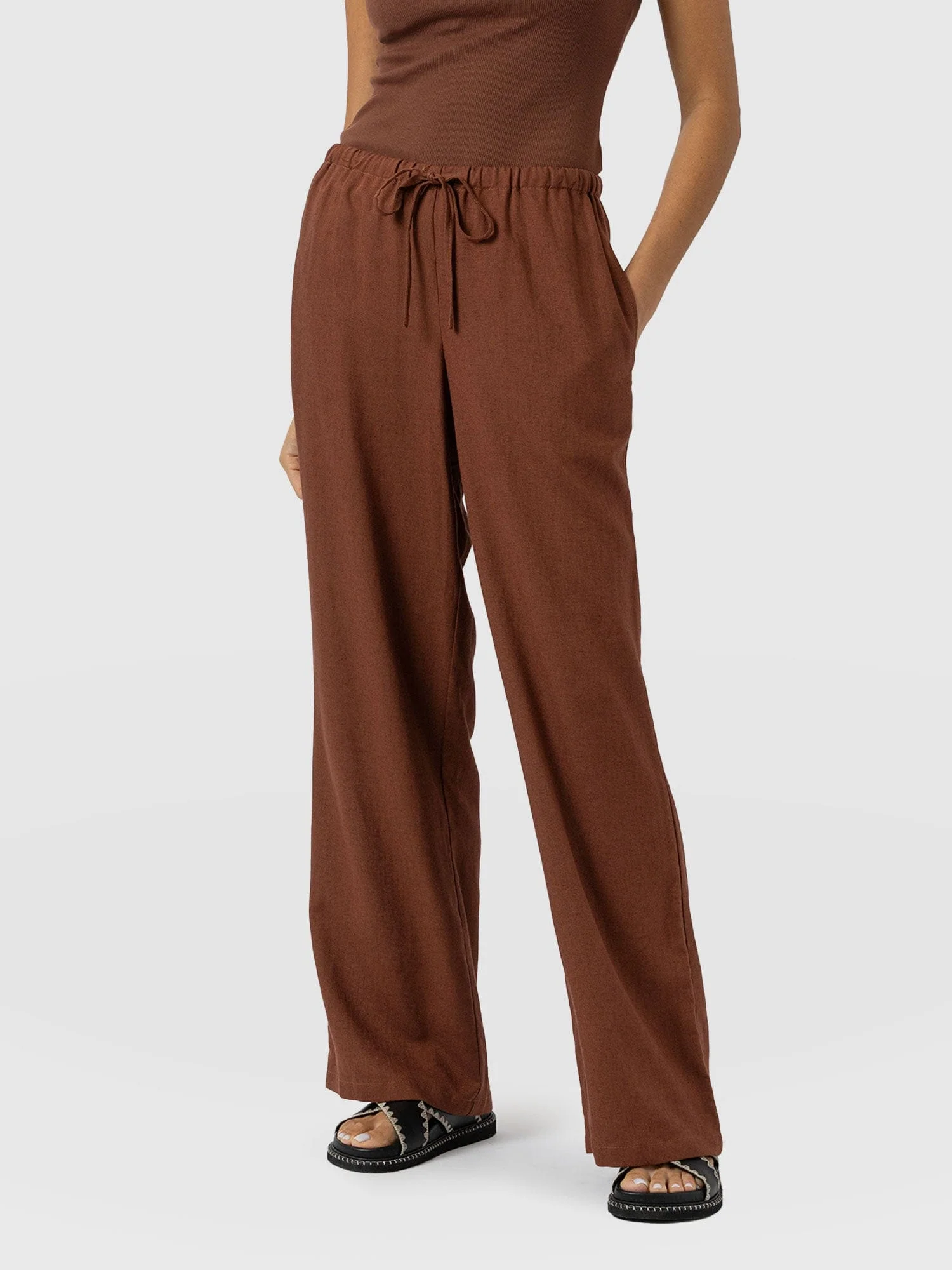 Corinne Linen Pant - Russet Brown - Image 2
