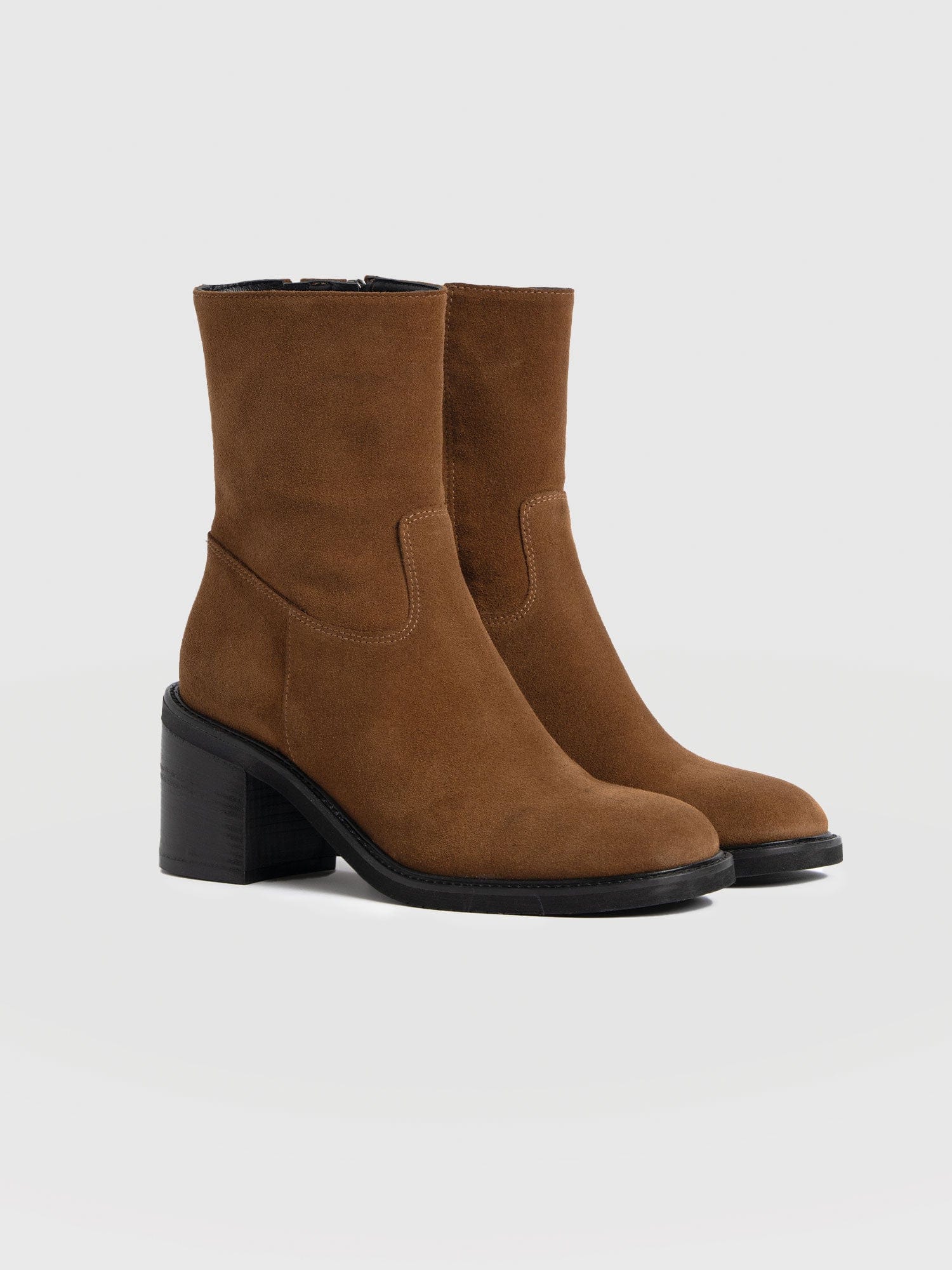 Dakota Ankle Boot - Camel Suede - Image 3