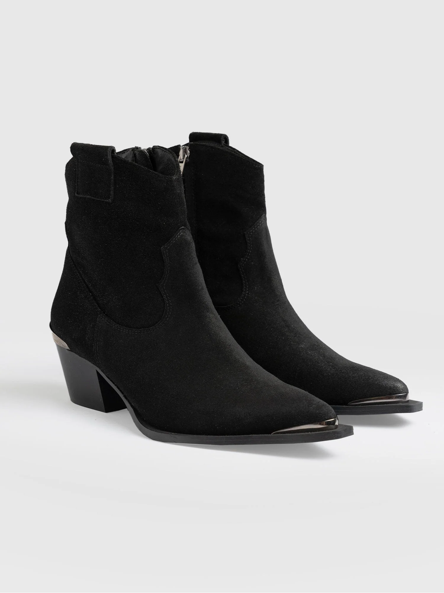 Dallas Metal Boot - Black - Image 4
