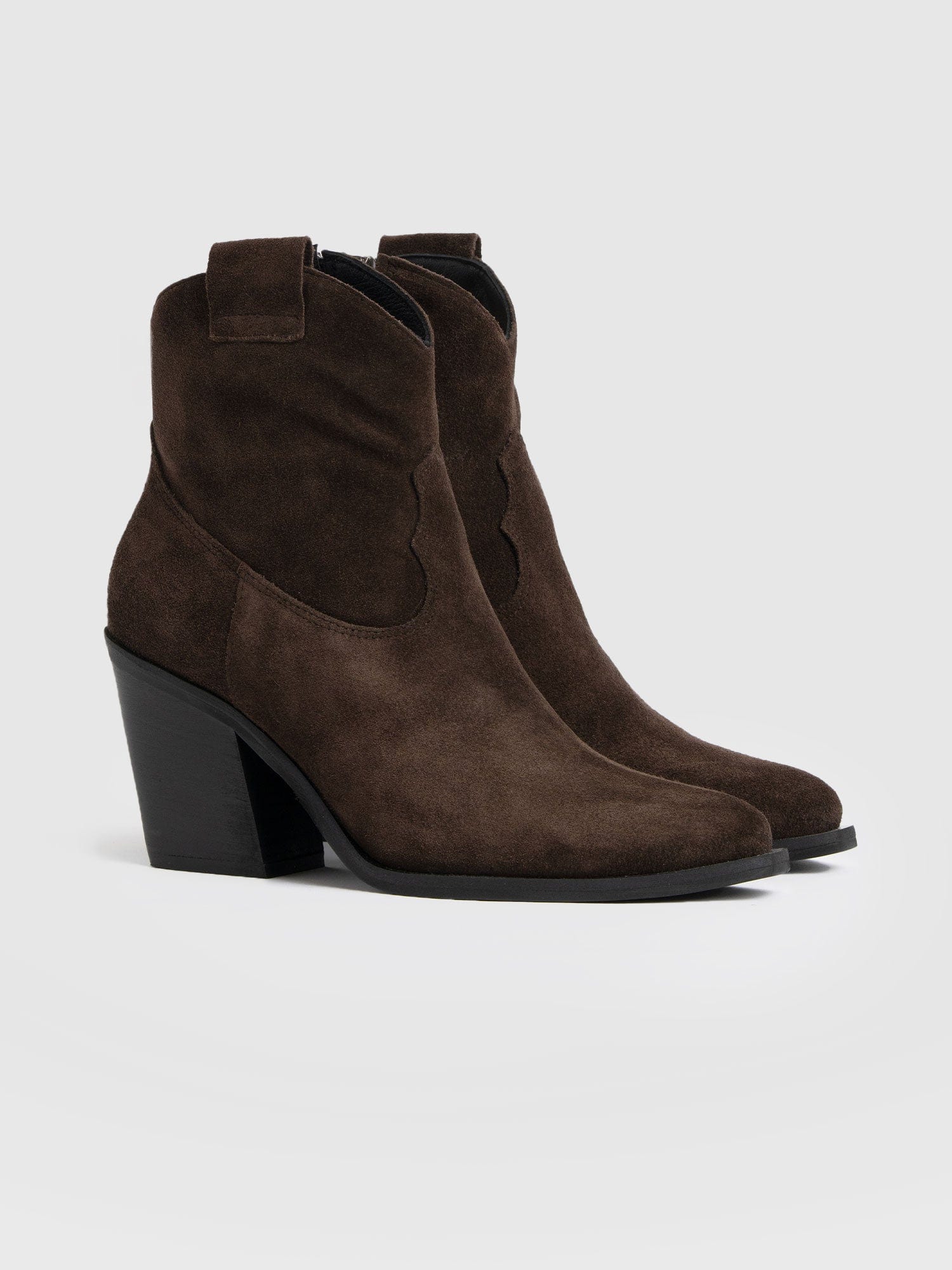 Dallas Mid Boot - Chocolate - Image 2