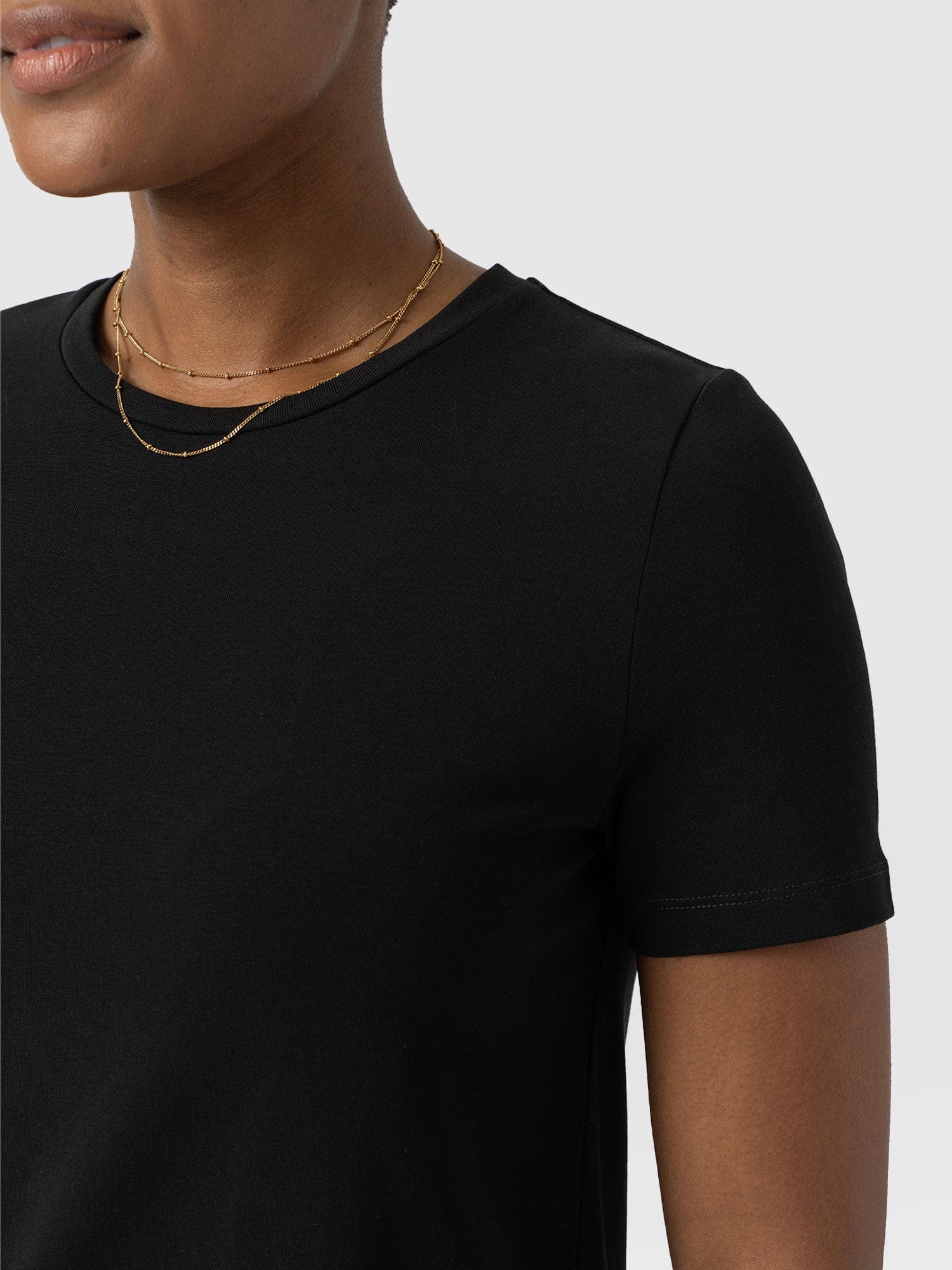 Easy T-Shirt Midi Dress - Black - Image 4