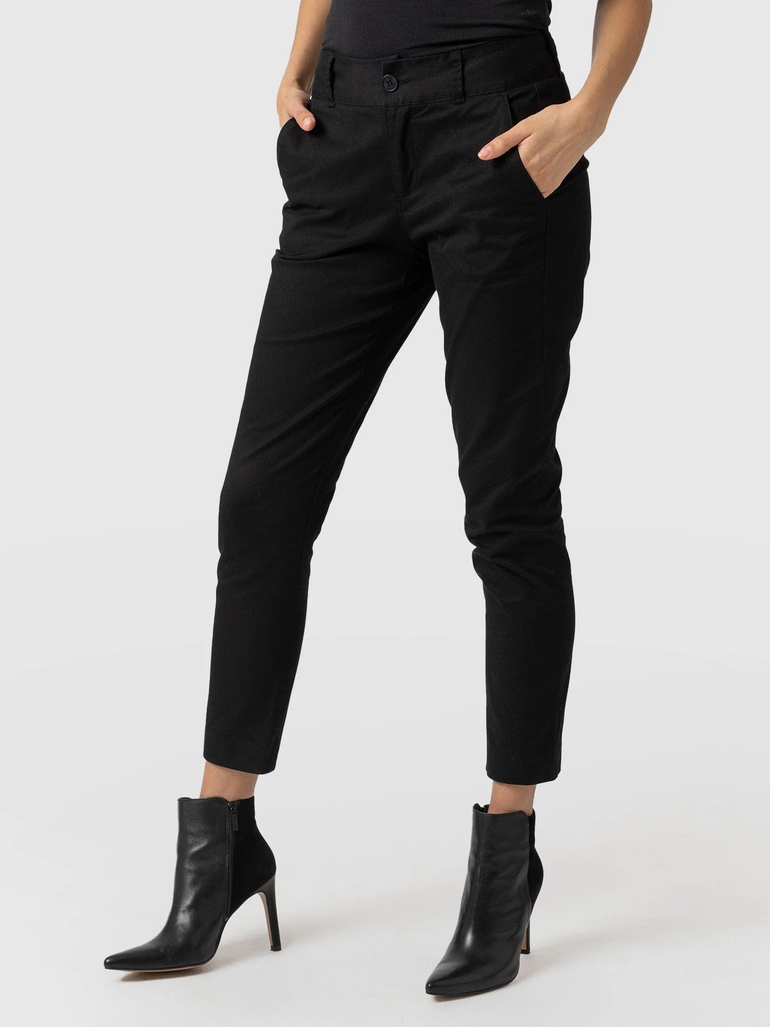 Eden Chino - Black - Image 2