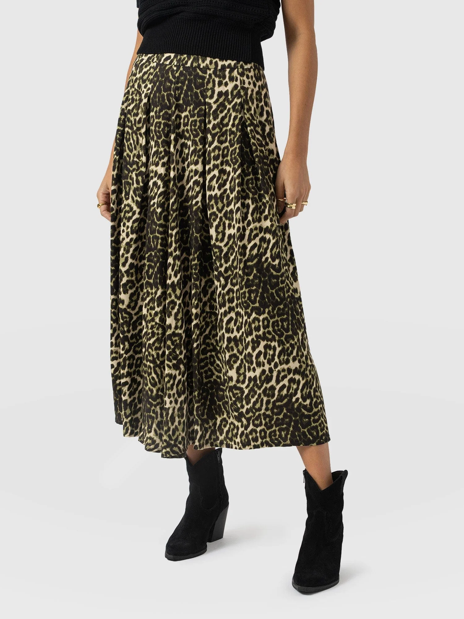 Eliza Pleated Skirt - Green Leopard - Image 3