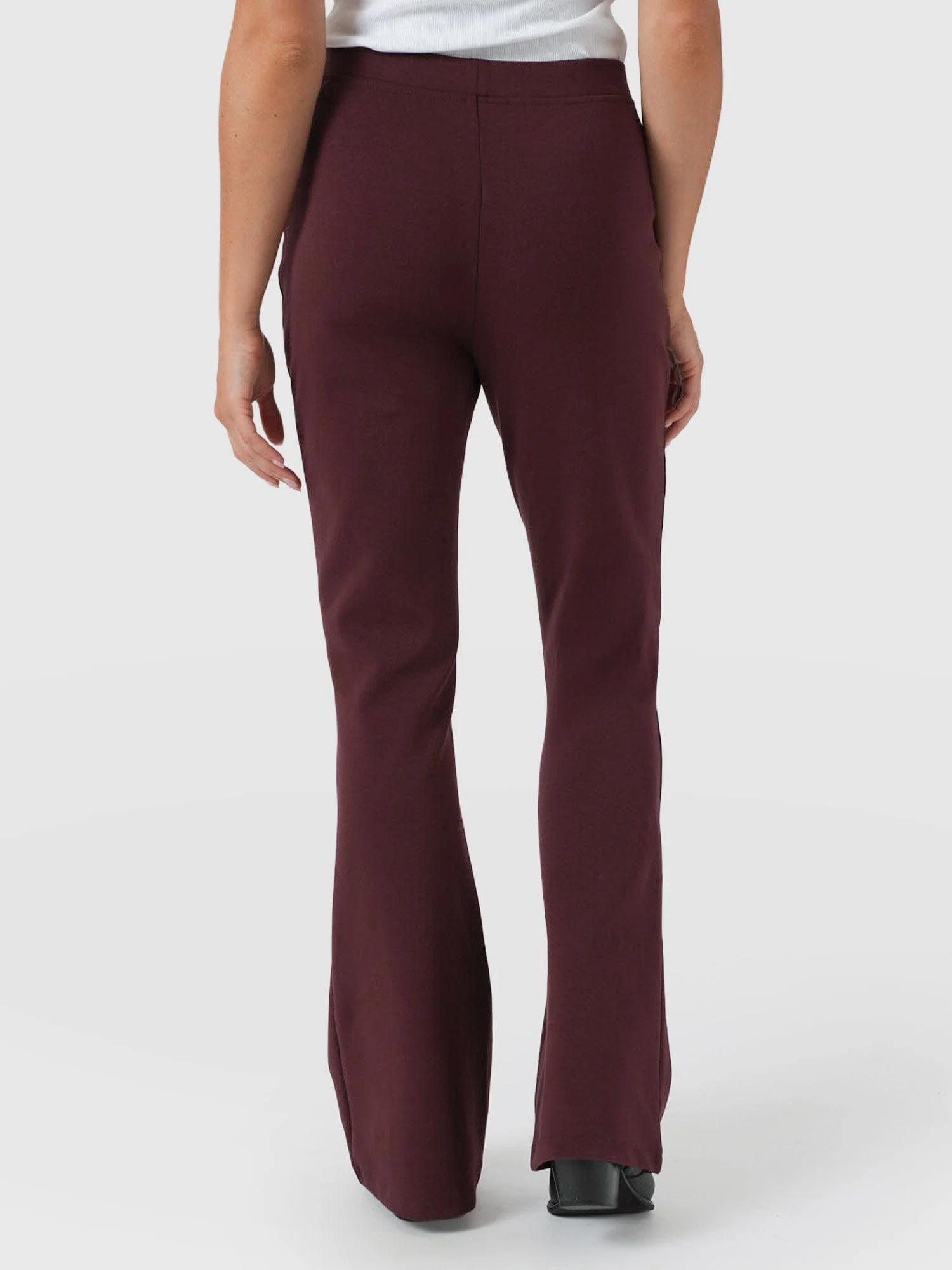 Fearne Flare Legging - Maroon - Image 6