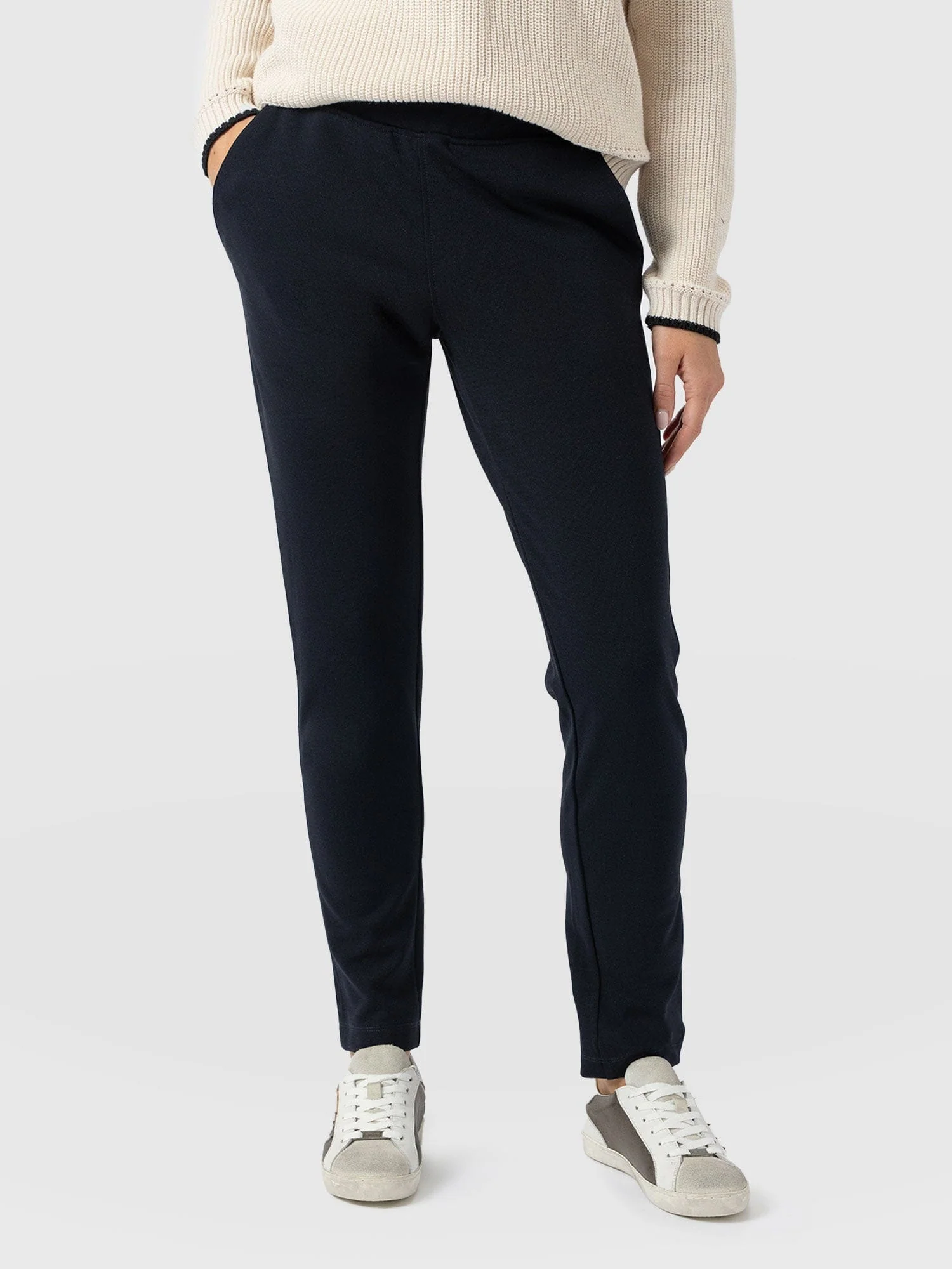 Finsbury Pant - Navy - Image 6