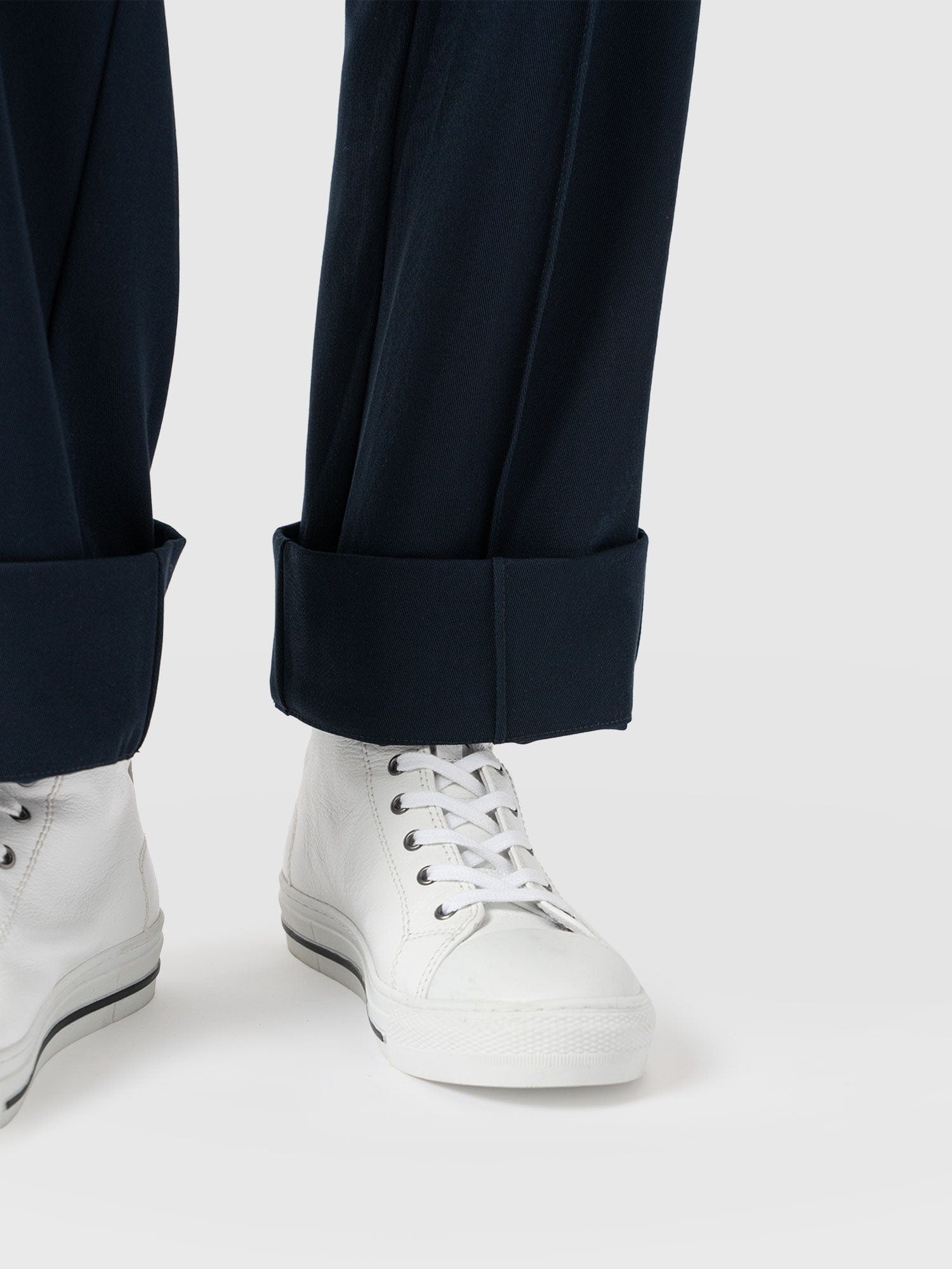 Harlow Straight Leg Pant - Navy - Image 3