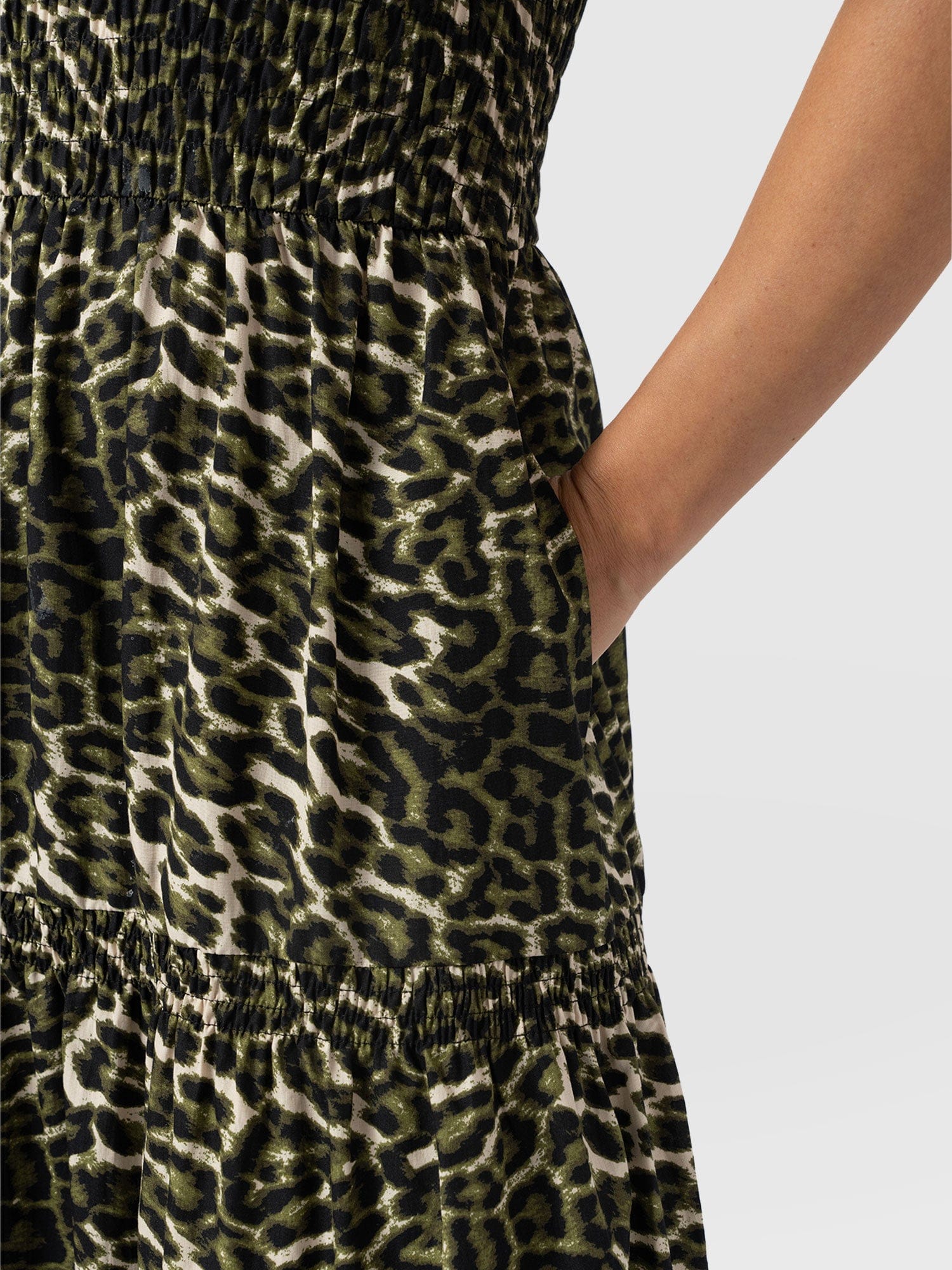 Maya Shirring Short Sleeve Dress - Green Leopard - Image 5
