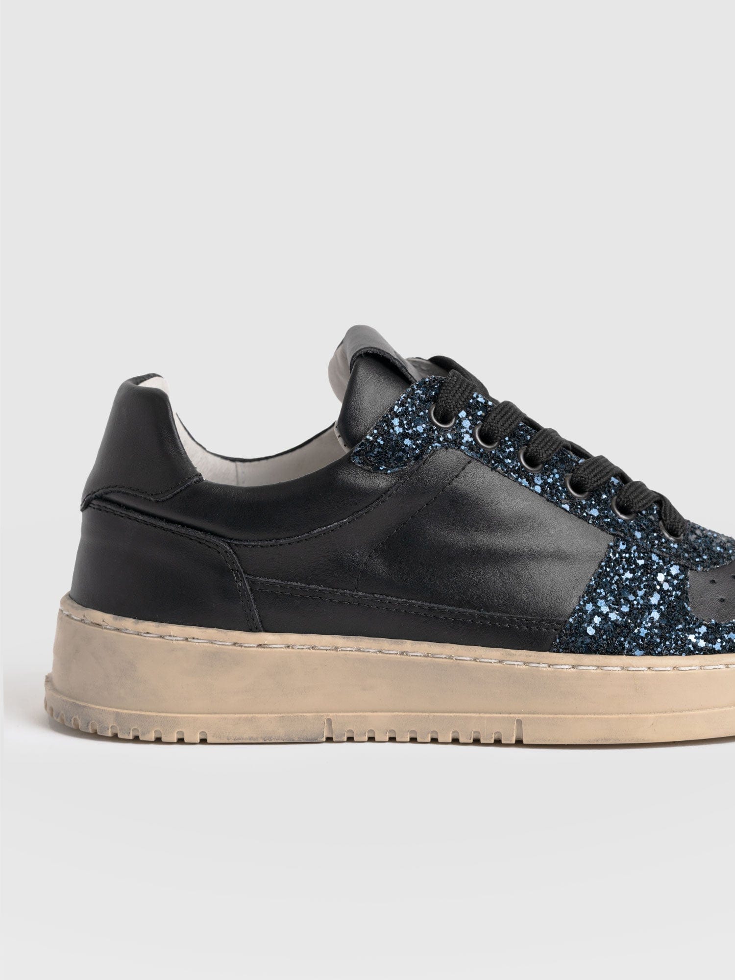 Onyx Trainer - Black/Navy - Image 5