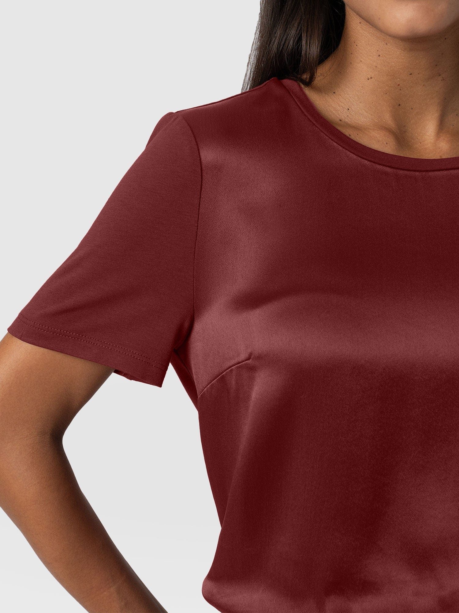 Rayner Contrast Tee - Maroon - Image 4