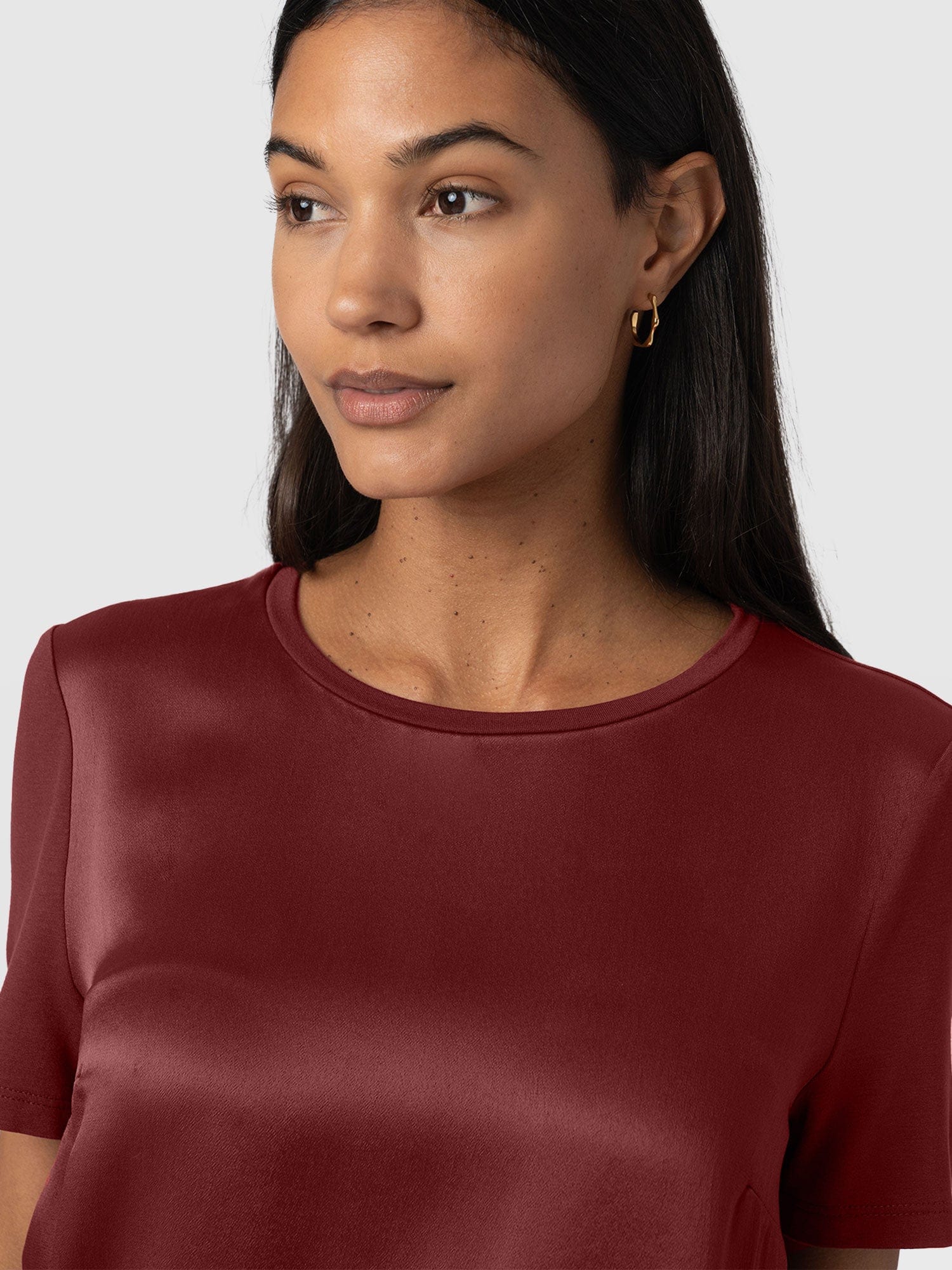 Rayner Contrast Tee - Maroon - Image 5