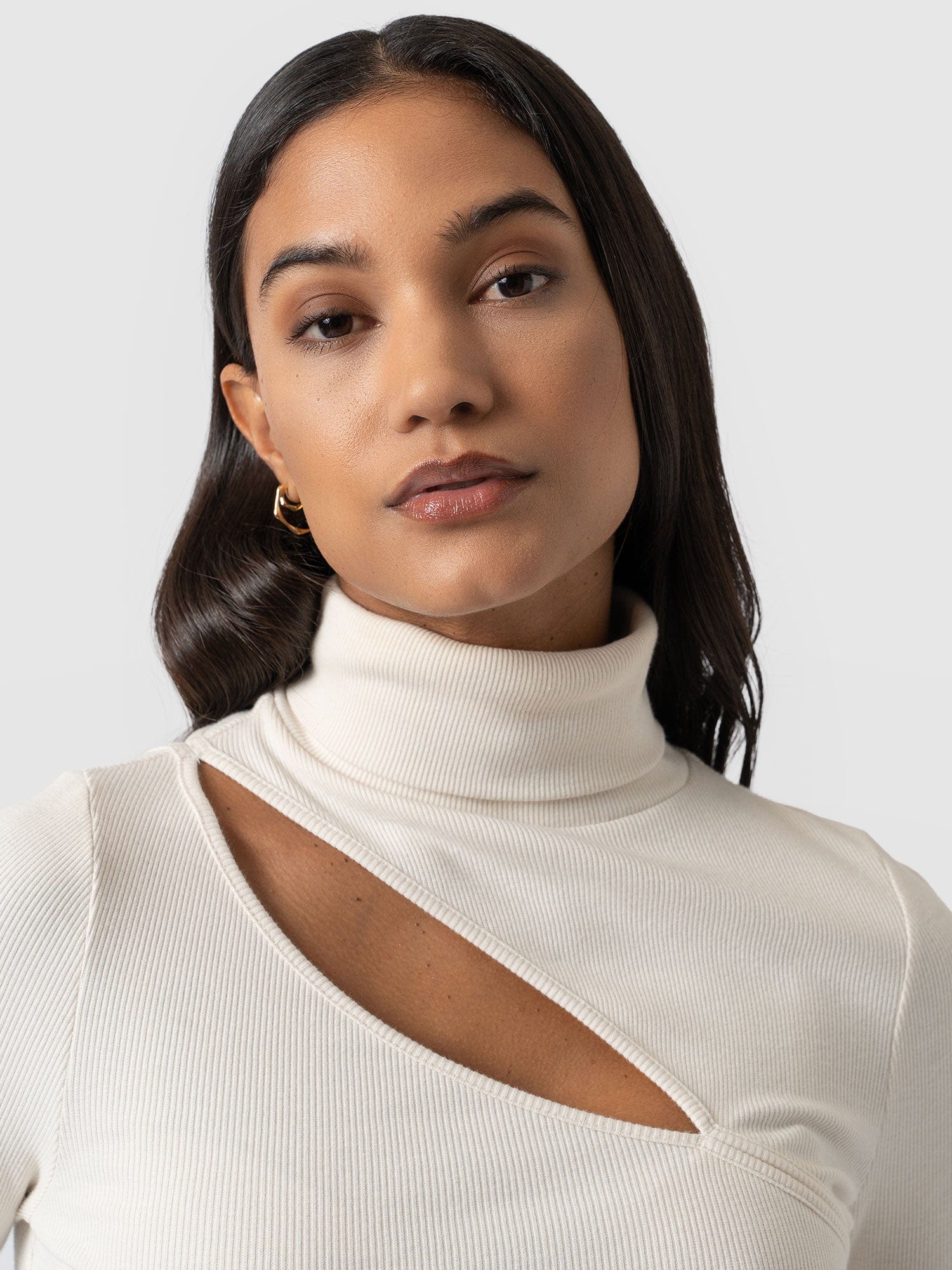 Reveal Roll Neck - Cream - Image 4