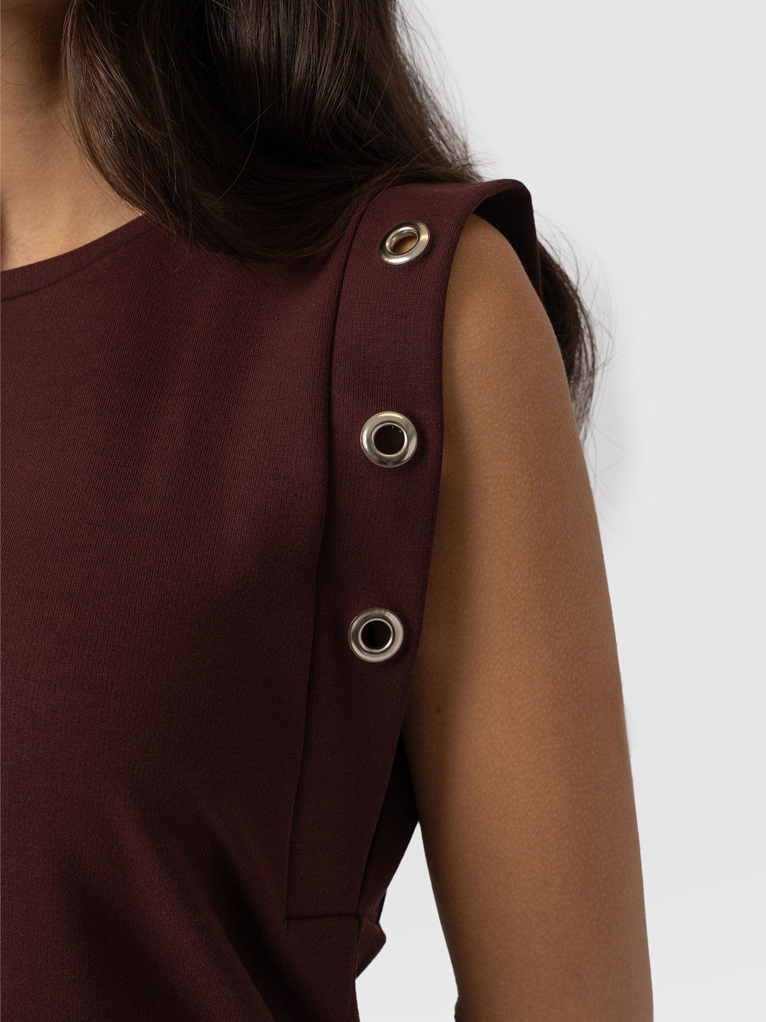 Rowan Tee - Maroon Eyelet - Image 5