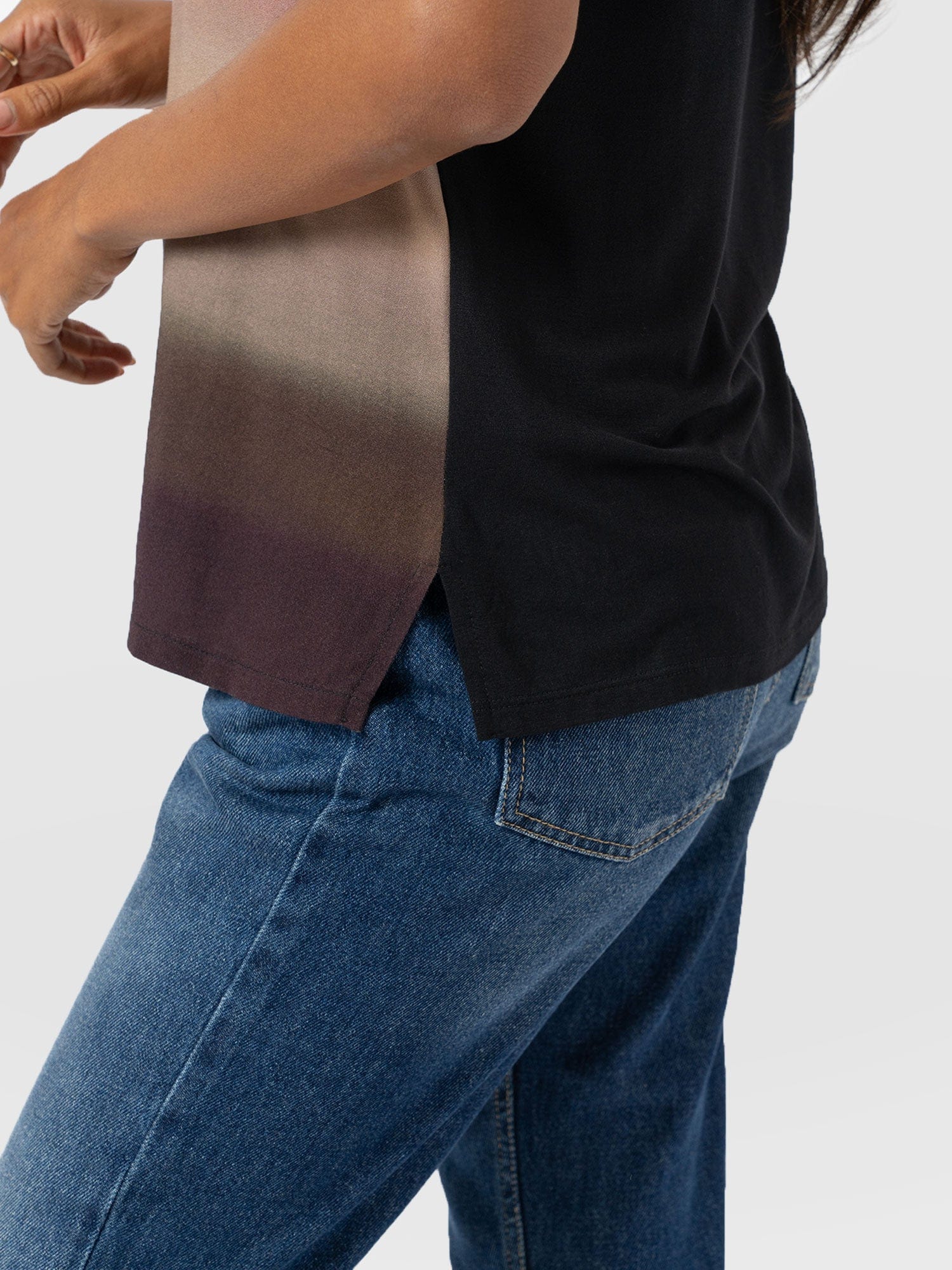Turn Up Contrast Tee - Purple Gradient - Image 4