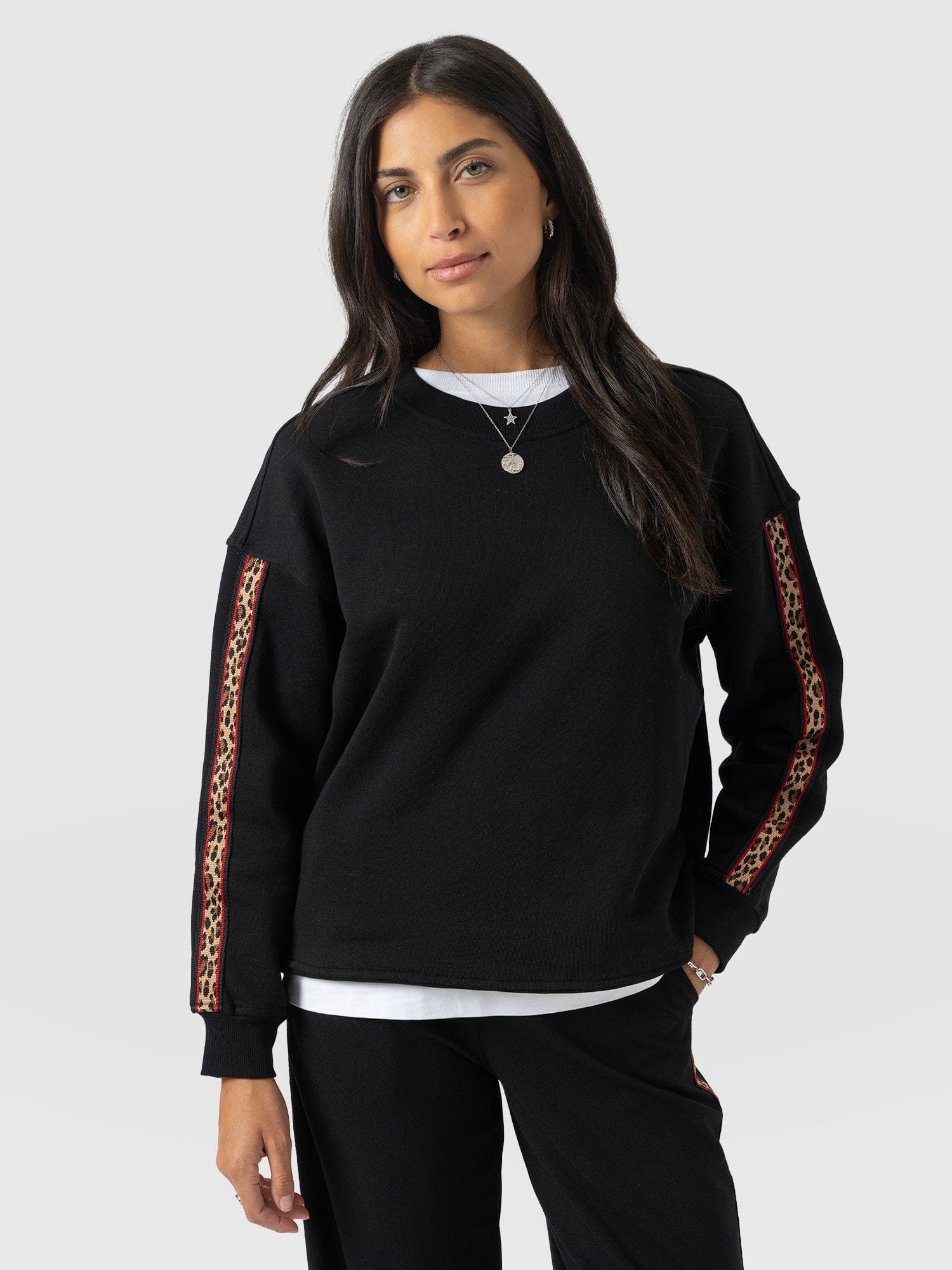 Victory Sweatshirt - Black - Leopard - Image 2