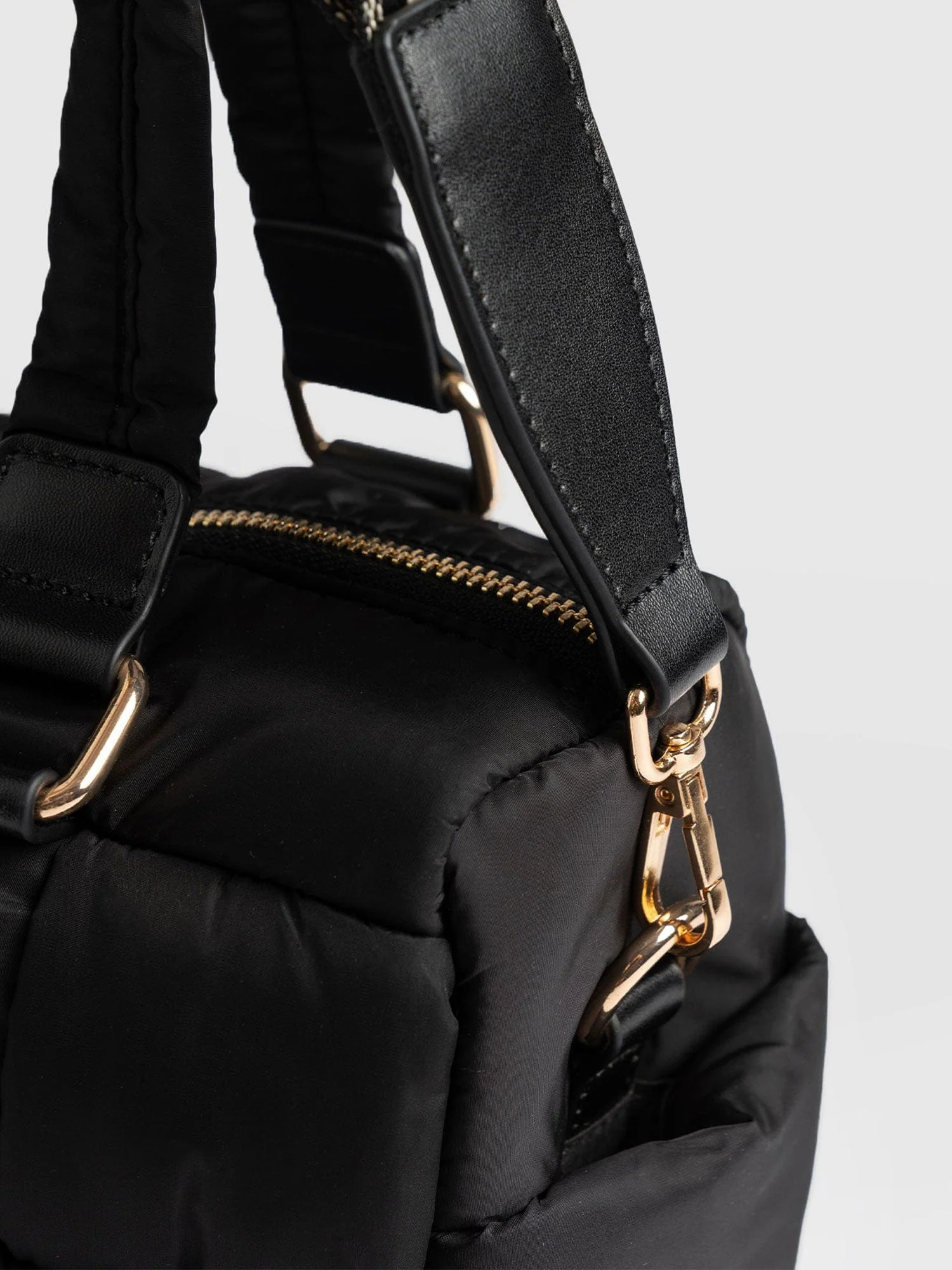 Woven Duffle Bag - Black/Grey - Image 3